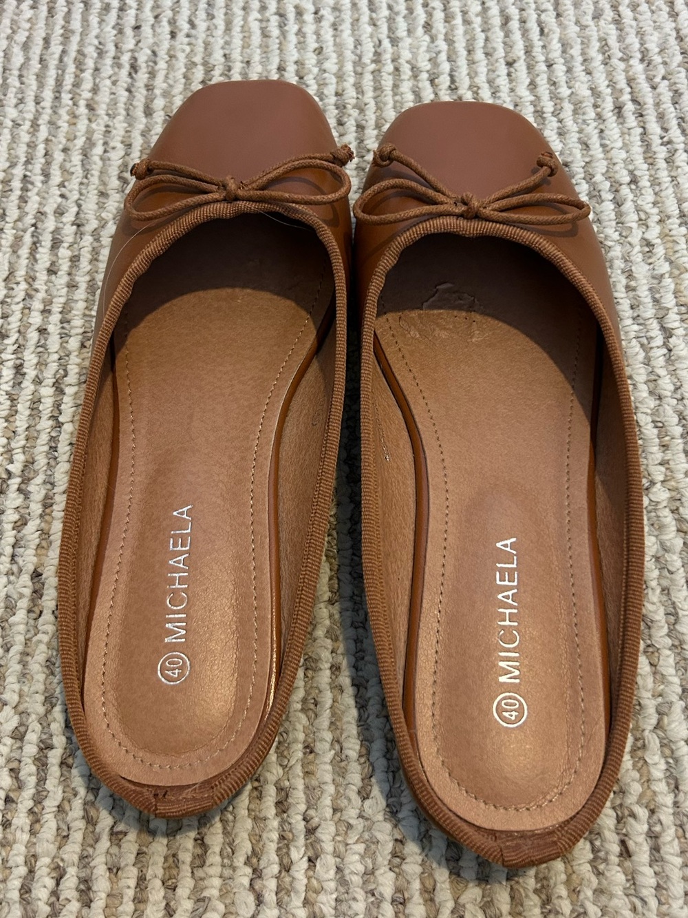 Womens Michaela Brown Square-Toe Ballet Flats